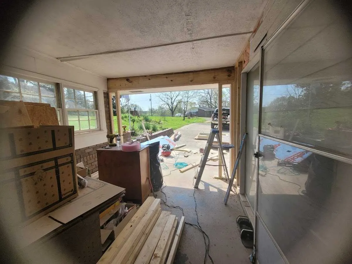 Air movers and dehumidifier for Water Mitigation Services in Templeton